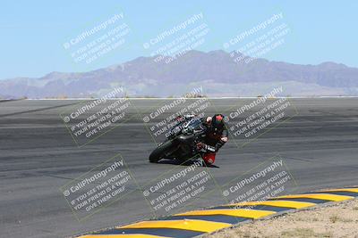 media/May-06-2024-Moto Forza (Mon) [[b33359f27d]]/1-Advanced/Session 2 (Bowl)/
